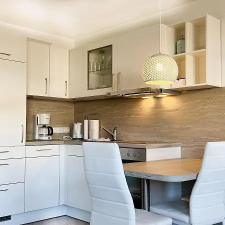 Apartamento Haus-pole-poppenspaeler-i-whg-06 Böhl
