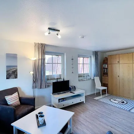 Haus-pole-poppenspaeler-i-whg-06 Διαμέρισμα